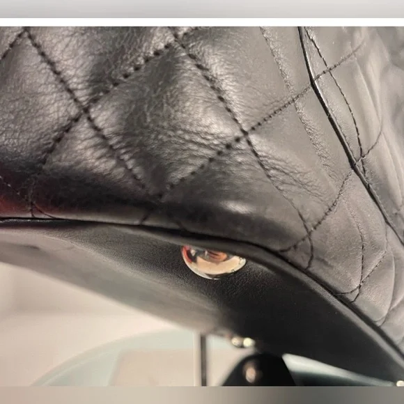 CHANEL Cambon CC large Caviar shopping tote - Picture 11 of 11